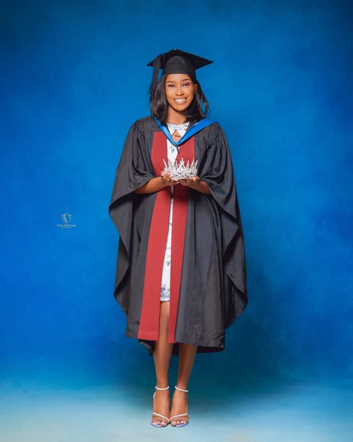 MissMalawi's tweet photo. Congratulations to Miss Malawi 2022 Jescar Mponda. She now holds a bachelor's degree in Business Administration with a credit. True definition of beauty and brains. May your star continue to shine as you undertake all that's ahead of you. https://t.co/Tg0hCXvaqY