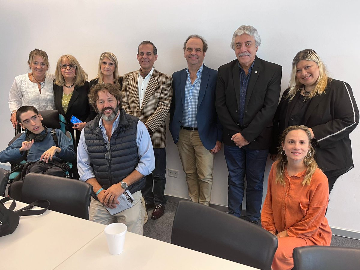 aafundacion's tweet photo. Esta mañana primer reunión del Consejo Consultivo de Discapacidad de CABA
Lic María Amalia Izaguirre, Moni y Ari Fernández x la Fundación.
Aportando un granito de arena junto a otras Organizaciones. https://t.co/W9SQYxZKgn