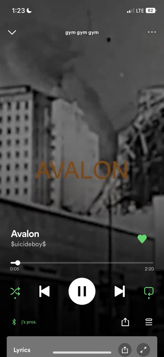 PearsFN's tweet image. fuckin leg day man + song check