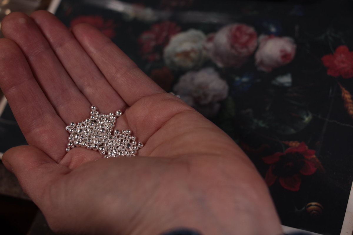 Adriana Díaz H / Joyas tweet media