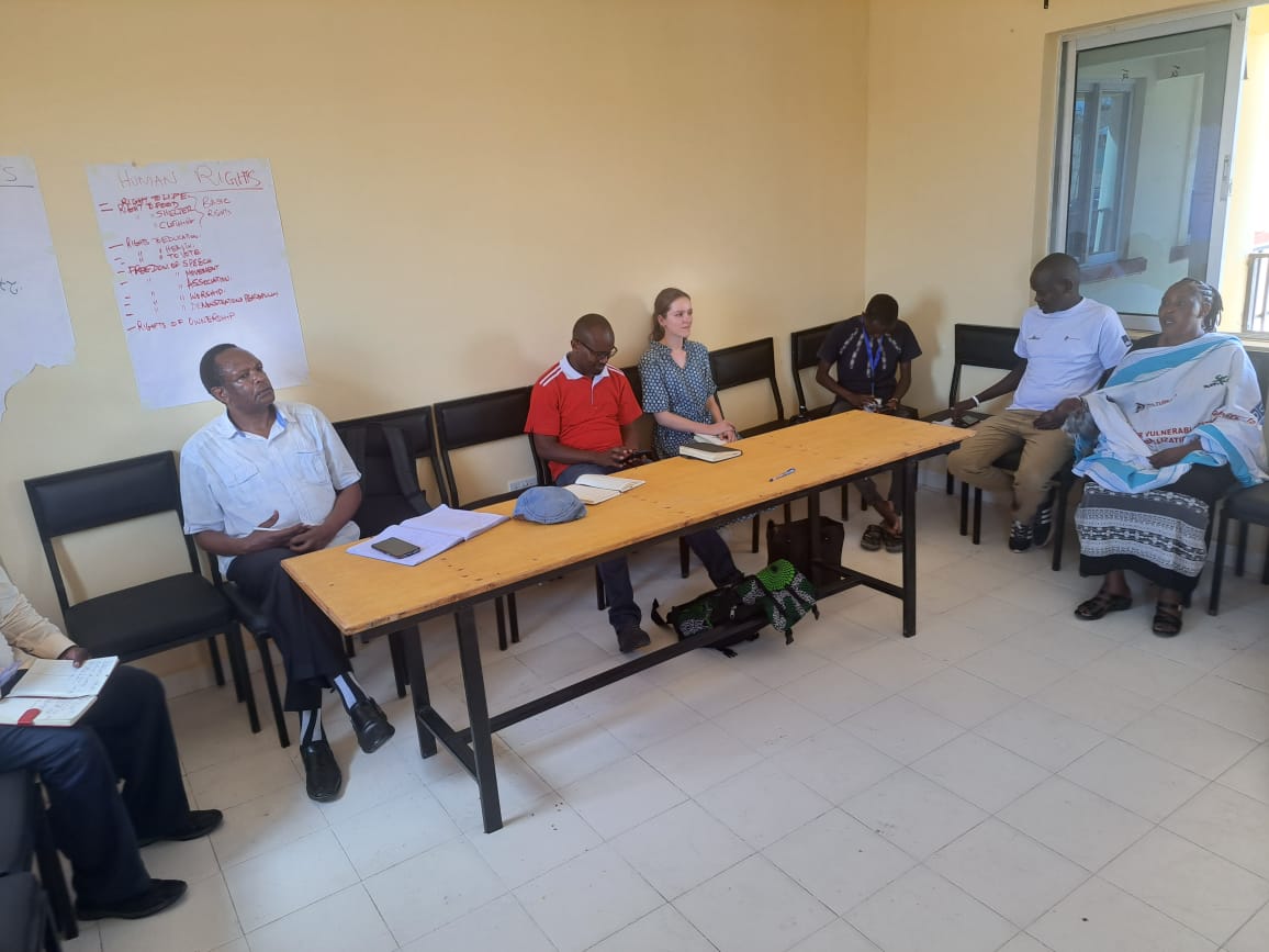 ekeno_loroo's tweet photo. The #Turkana monitoring mission by @UNDPKenya, @NLinKenya &amp; @jaafarsabir was exciting and even brought to light emerging intersecting human rights issues on minority groups.Beneficiaries demonstrated improved participation in county development processes.  #drivinglastingchange. https://t.co/ItFDvg0FbA