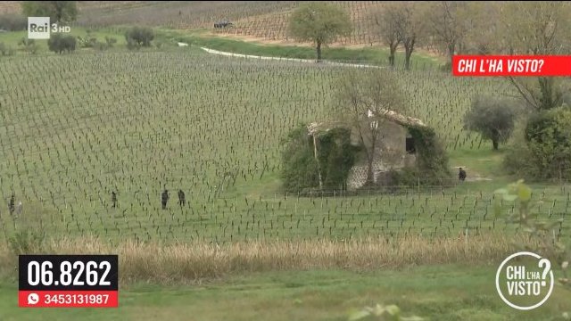 chilhavistorai3's tweet photo. Andreea Rabciuc: Nuove ricerche tra #Moie di #MaiolatiSpontini e Monte Roberto, in terreni del padre del fidanzato, indagato per sequestro. “Simone è tranquillo”, dice suo legale a “Chi l’ha visto?”. Appello della mamma a testimoni.
#Ancona #chilhavisto→https://t.co/gGD1ra9GoT https://t.co/KKi9G8Jhbc