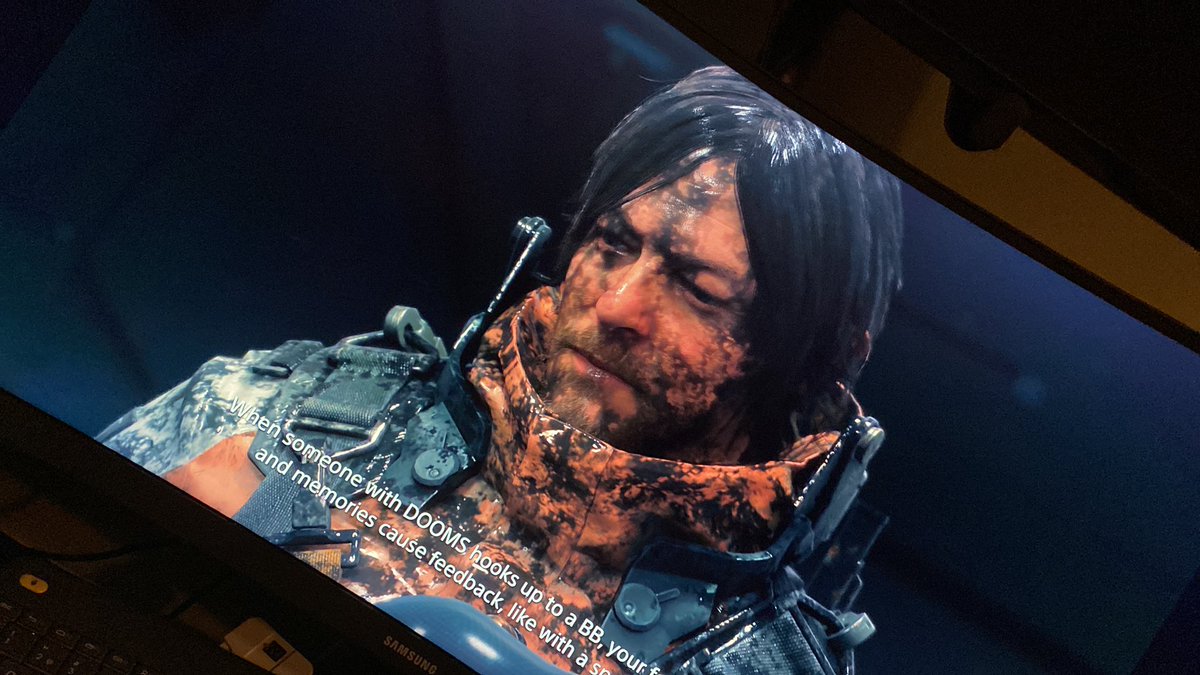 Liten pause i å lese fagartikler om stressreduksjon rundt autisme for å prøve Death Stranding. Jeg har ikke fjerneste anelse om hva som skjer, og så langt har jeg veltet helt uten grunn opptil flere ganger.