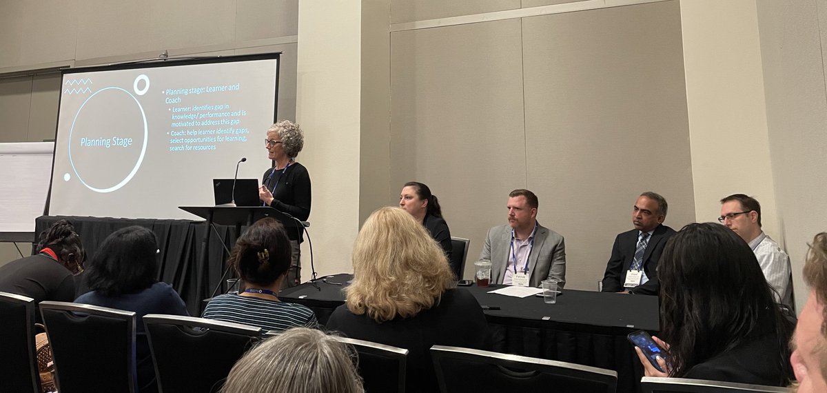 Closing <a href="/AHNIMres/">AHNIMres</a> workshop by experts <a href="/ChristineHerbMD/">Christine Herb, MD</a> #PatSleckman &amp; @mlsmd69, partnered with mentors and friends @DrYadavalli &amp; <a href="/daveaizenberg/">David Aizenberg</a>, and boy was it 🔥🔥🔥. @DrYadavalli asking about a precourse #AIMW2024, all 🙋🏽‍♀️🙋🏾‍♀️🙋🏻‍♀️🙋🏿‍♀️🙋🏼‍♀️🙋🏾‍♂️🙋🏼‍♂️🙋🏻‍♂️🙋🏿‍♂️ #Coaching #Communication #MedEd