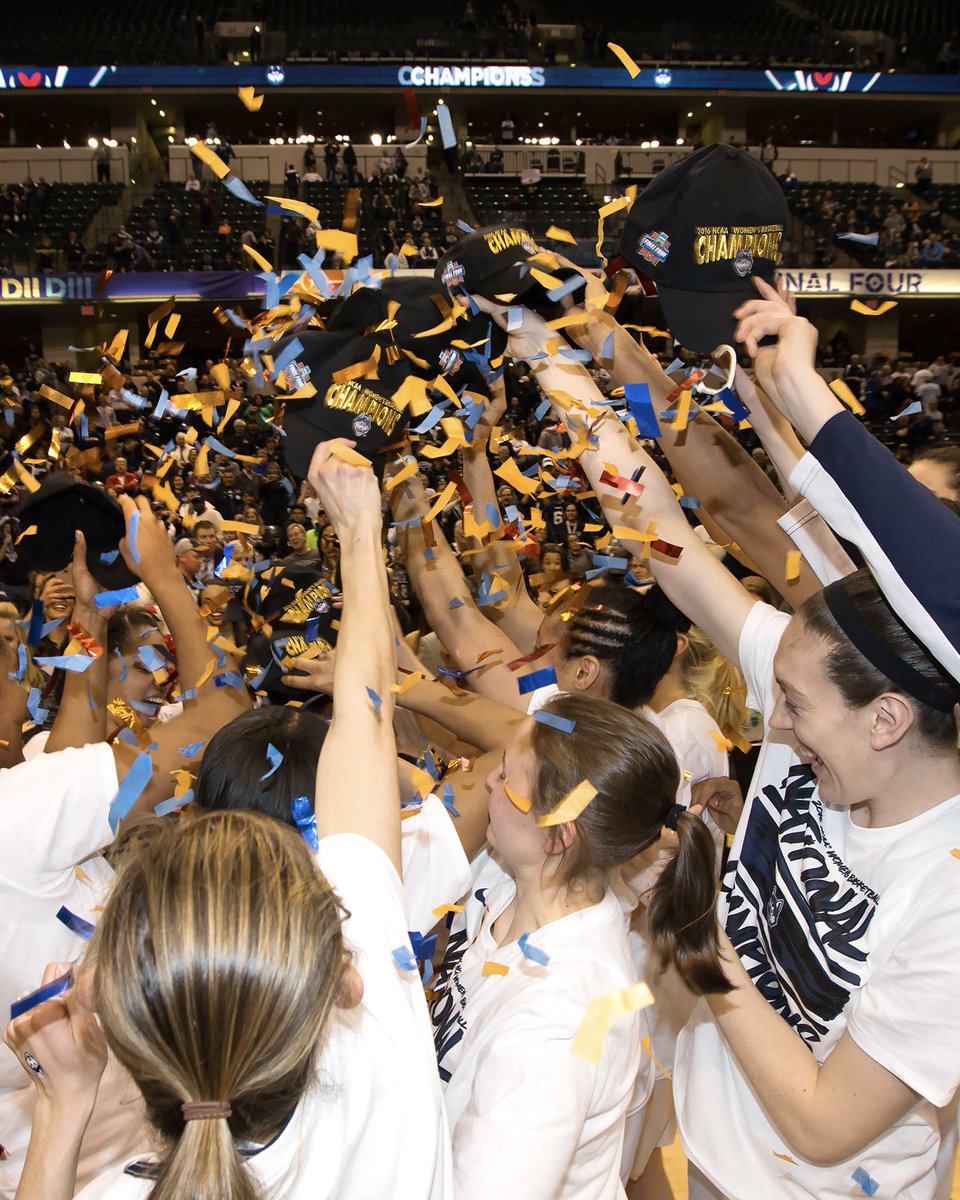 UConnWBB's tweet photo. April 5, 2016: The Huskies win their record fourth straight NCAA Championship! https://t.co/mh7iGP8Nhz