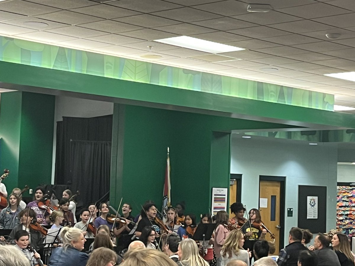 So excited to watch our amazing 5th graders perform at their strings event tonight. I can’t believe they are about to move on to Gateway! <a href="/FH_NKCSD/">Fox Hill Elementary</a>