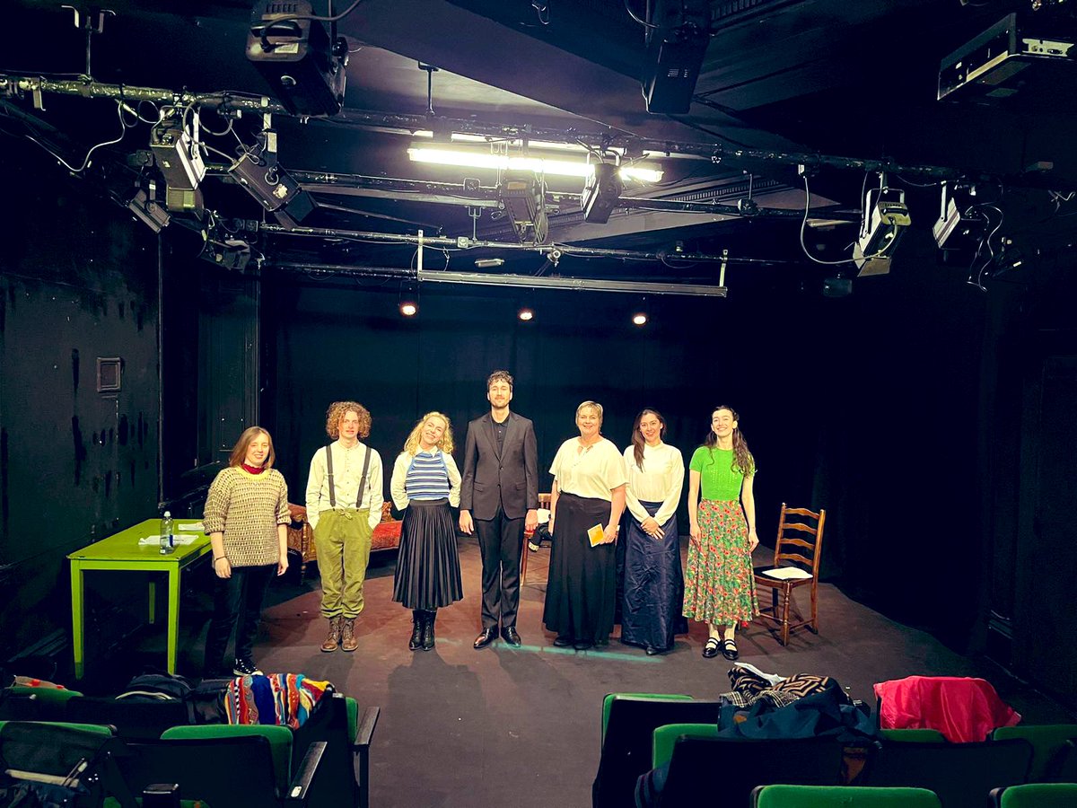 Wow what an amazing cast and an even better script - ‘When We Are!’
 Can’t wait to work with you all again 🎭

Huge thanks to @EMullane97 for the opportunity! And <a href="/Judi_Amato/">Judi Writes</a> for making this all happen!

<a href="/ArnovanZelst/">Arno van Zelst</a> 
<a href="/_SueSwallow/">SueSwallow (she/her) 🎭🏳️‍🌈</a> 
<a href="/Faye_Robyn_/">Robyn Faye</a> 
@AndreaneRellou 
<a href="/Rlyons_Actor/">Rebecca Lyons</a>