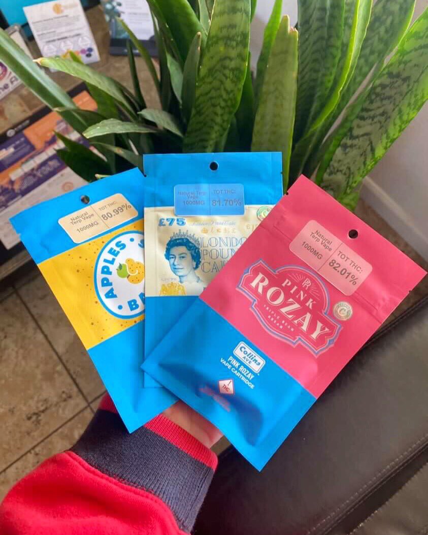 ElementsDispo's tweet image. Which one is your favorite?🍪💨

#boulder #510thread #carts