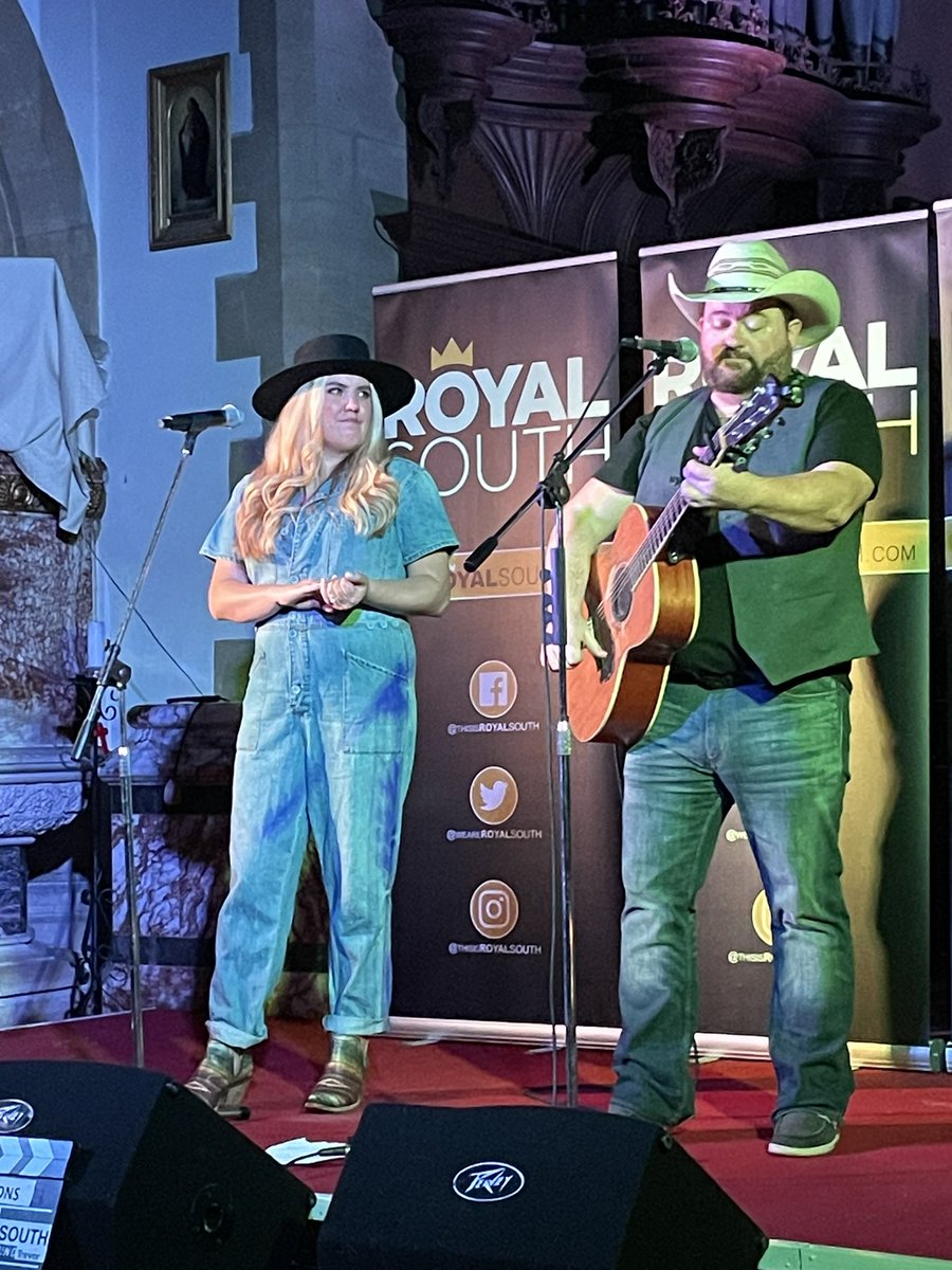 scrozuk's tweet photo. So good to see @WeAreRoyalSouth tonight at @chapel_sessions 

Always a lot of fun. https://t.co/JXV2gVB4cl