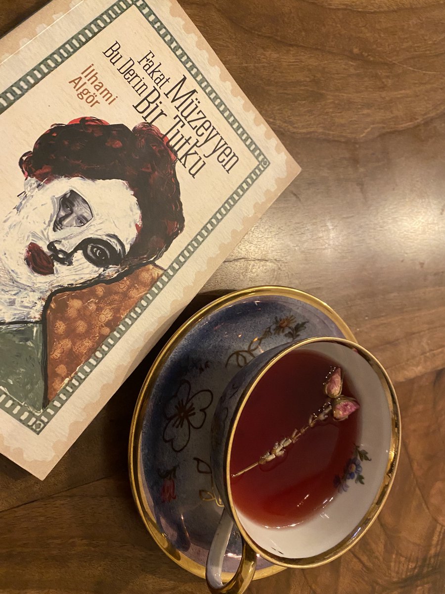 Tütünümü, anahtarımı aldım, evden tam çıkıyorum, bir şeyin eksik olduğunu, eksik olanın ruhum olduğunu fark ettim. Önemsemedim. Yol, bana uygun bir ruh önerebilirdi. Kapıyı çektim, kilidin dili yuvasına otururken “Nereye?” dedi. Aldırış etmedim, çıktım."  @İlhamialgör