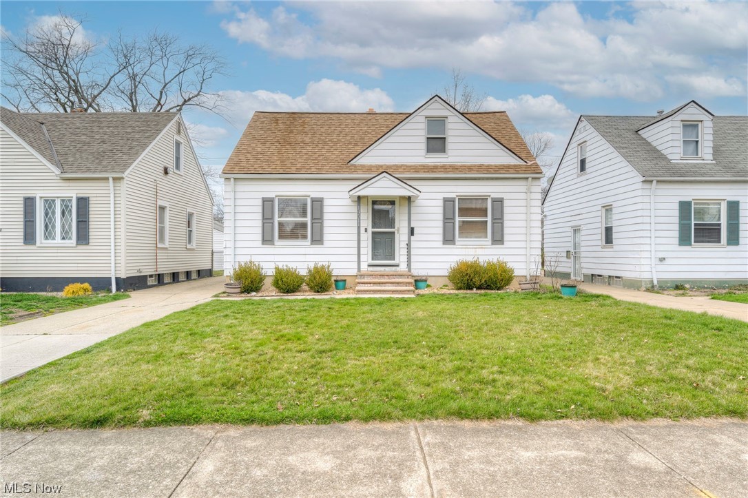 ERossRealtor's tweet image. Check out my newest listing in #MapleHeights! Tell me what you think!  #realestate tour.corelistingmachine.com/home/JH2UNL