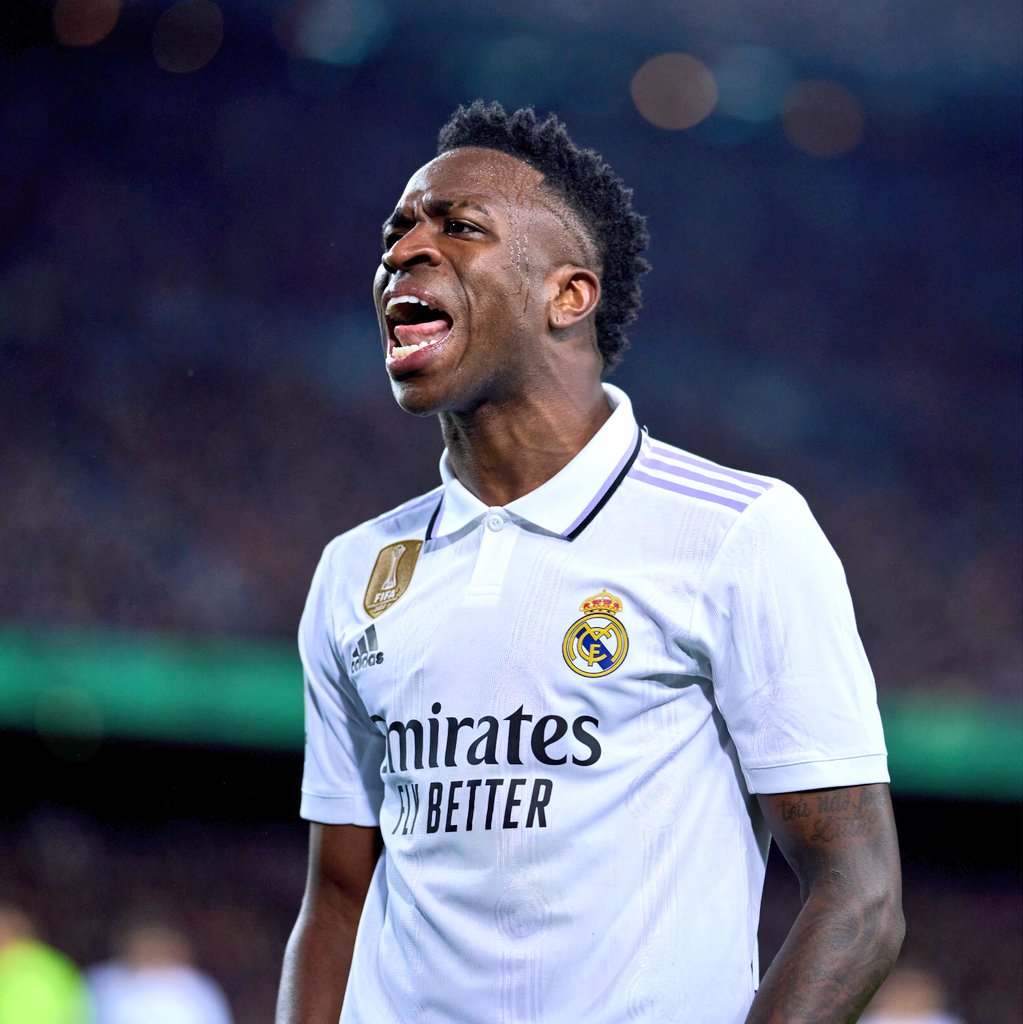 daguitovaldes's tweet photo. Paradón de Courtois.
Salida buenísima de Rodrygo.
Armada de Vinicius.
Asistencia de Benzema.
Gol de Vinicius.
Eliminatoria igualada.

CONTRAGOLPE DE LIBRO. 📖 https://t.co/9P0jCNbg4e