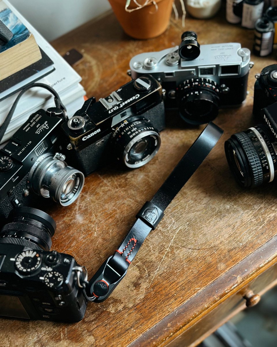 Group meeting. Everyone’s in awe at this classic wide x peak wrist strap that’s heading off to its new home today. 🤌🏻