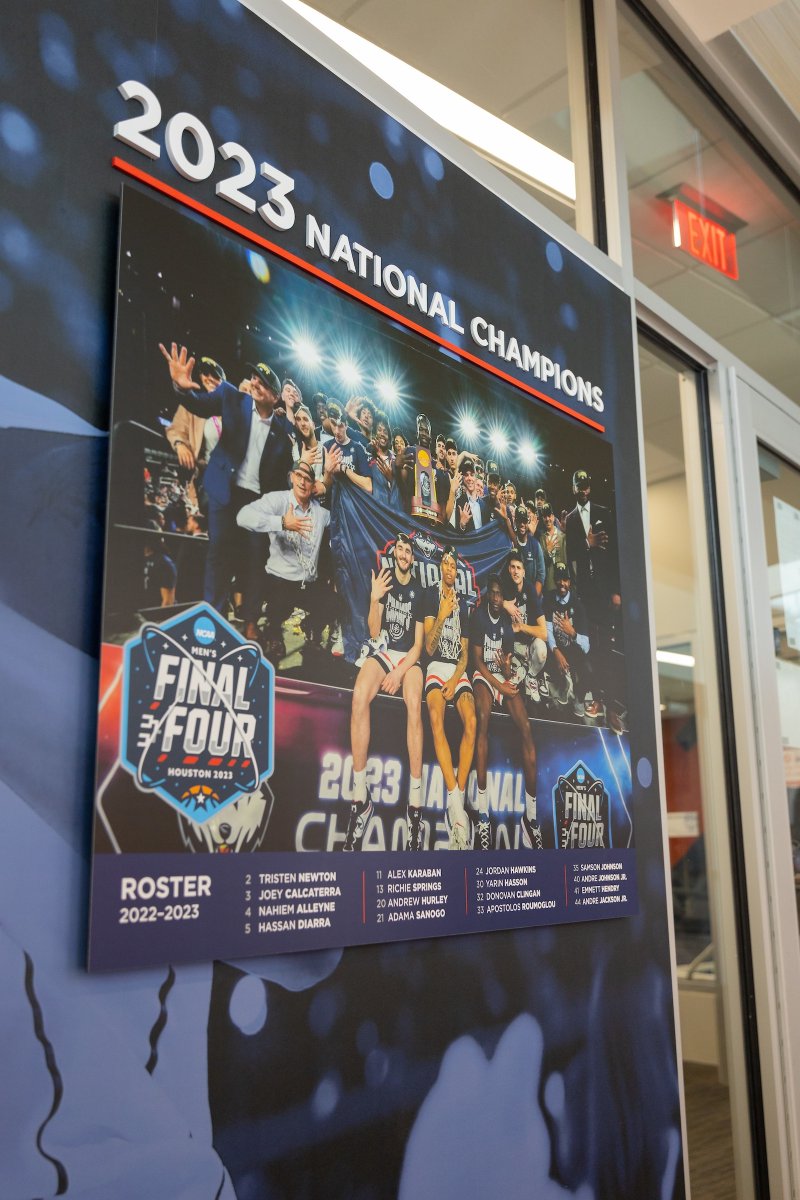 NationalSignCT's tweet image. Congratulations to @UConnMBB on being National Champions 🏆 (again)! 
⁠
We have never been more excited to expedite an order as we were with the big number “5” next to “National Championships” on your records board in Werth.
⁠
#wehandleitall #nationalsignct #HU5KIES