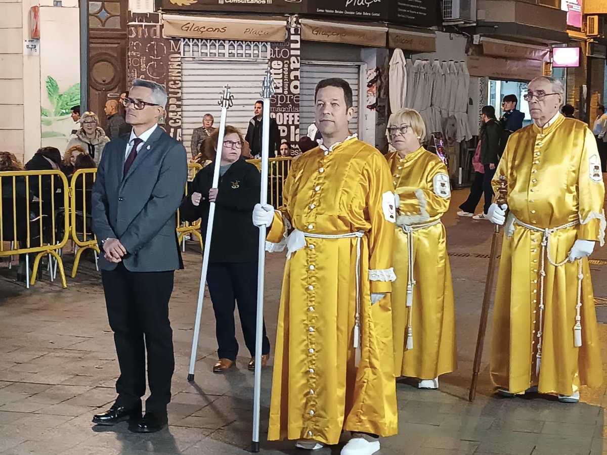 PPAlzira's tweet photo. Los concejales del Partit Popular Alzira asi como el candidato @joselupalacios han participado en diferentes actos de nuestra Semana Santa.

Deseamos a todos una Feliz Semana Santa. https://t.co/UGSnS5Ryhp