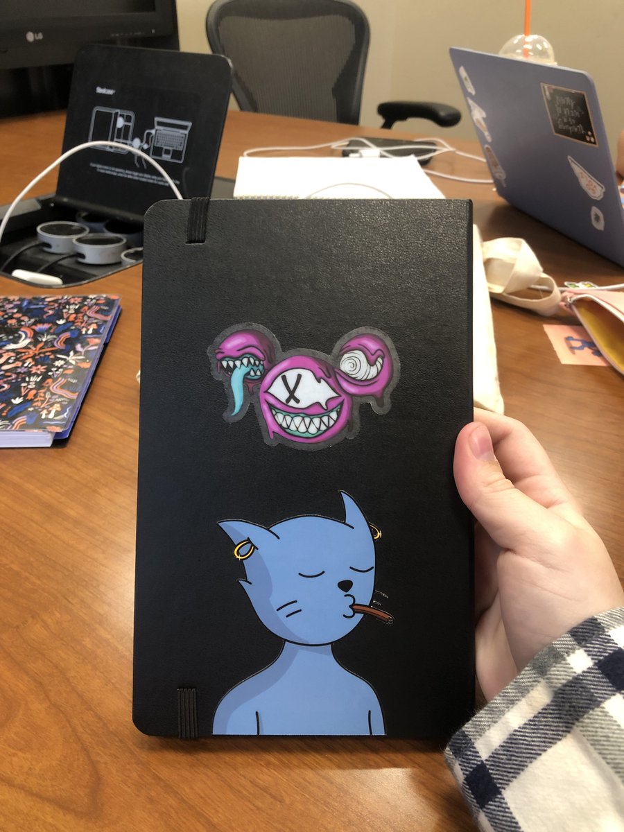 autumnscrypto's tweet photo. alright so before anyone says anything, yes i suck at deciding where stickers should go 🤣

shoutout to @NFStix for not disappointing with these custom stickers of my fiend and demic 🫶🏻 in love fr https://t.co/MjFcEzz0AO