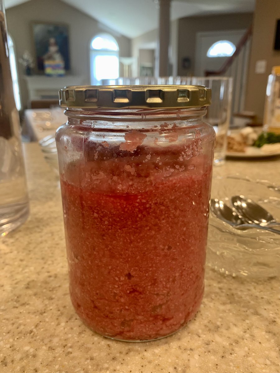 Darker_Hue's tweet photo. Let’s do this. Happy Passover. #bitterherb #horseradish https://t.co/UQpja5wt7M