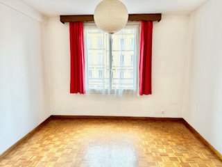 📢  je vends mon appartement à #Marseille ! 😁

85 m², 3 chambres, parquet chauffant, double vitrage, proche autoroutes, 10 mn à pied du Vx Port, de St-Charles, et tout à proximité (ecoles, college, etc.).

Copro calme et familiale !🤩

RT appréciés ! 😁

vendhomeimmobilier.com/immobilier/app…