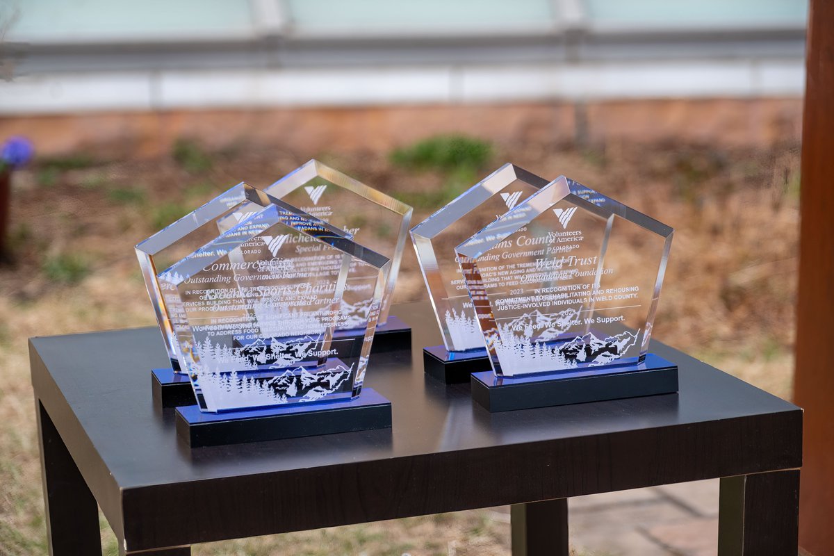 KS_Charities's tweet photo. We are proud to share that KSE Charities has been awarded the 2022 Outstanding Corporate Partner by the Volunteers of America Colorado!

This award recognizes KSE Charities' support of VOAC programs serving veterans, families, and seniors in the Denver metro area. https://t.co/C5JUpnc8GV