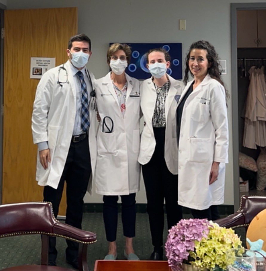 alan__cr7's tweet photo. Wrapped up my final day of longitudinal clinic on Monday at the Hispanic Clinic after a great 2 years of patient interactions and mentorship from @MonicaYepesRios @CleClinicLCM https://t.co/ULDAwJ7R54