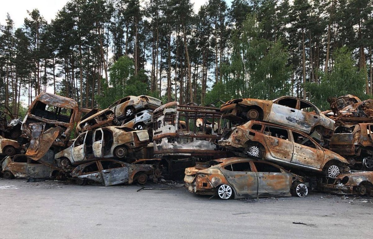 Those people just wanted to flee from the russian murderers. Instead, their evacuation convoys were shot or shelled. There were kids in many cars. What deals can be concluded with terrorists who are doing this to the peace-loving nation? Kyiv region, spring 2022