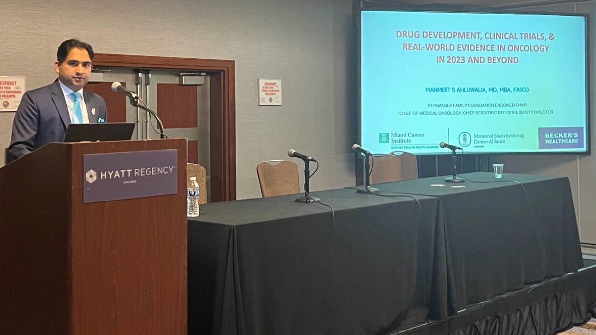 #MiamiCancerInstitute CSO, Manmeet S. Ahluwalia, M.D. (@BrainTumorDoc), presented today at the #BeckersHealthcare 13th Annual Meeting. Dr. Ahluwalia shared the importance of #RealWorldEvidence in #DrugDevelopment and trials in the field of oncology. Learn about the latest trials!