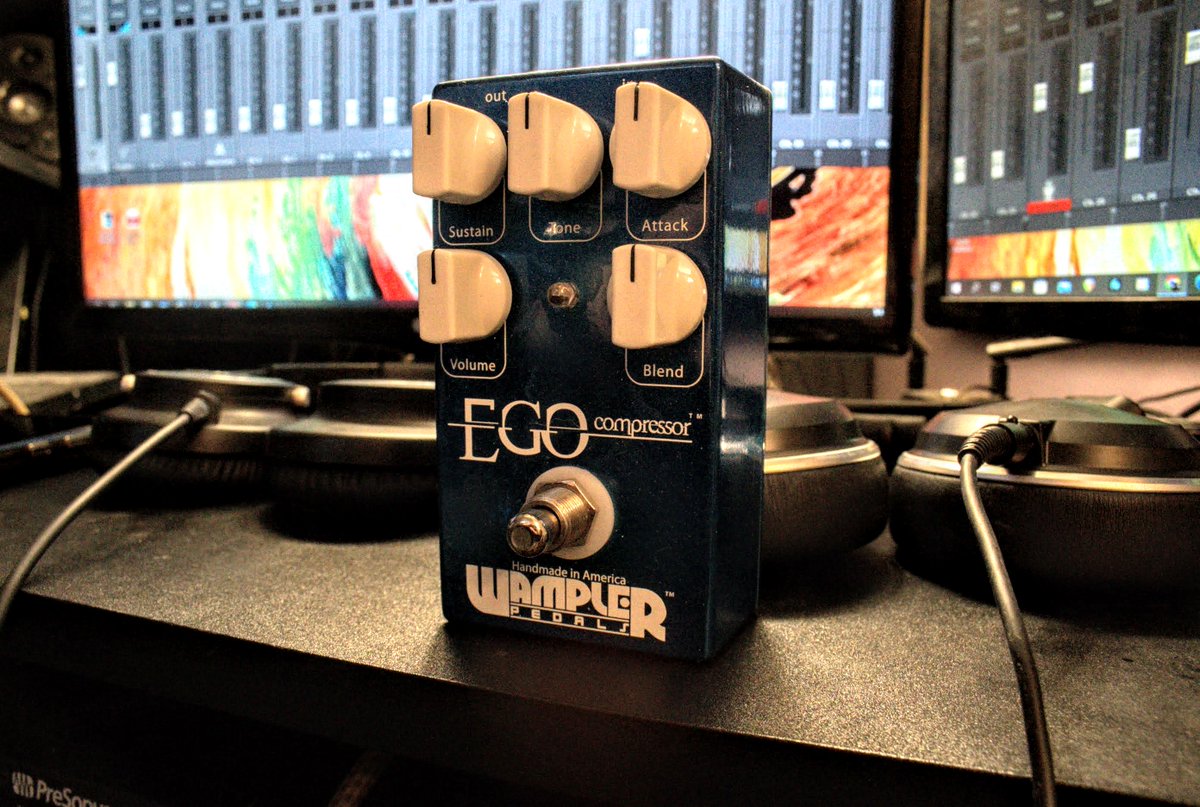 Another pedal added to the studio collection. 

#wamplerpedals #newgearday #newpedalday #compressorpedal #egocompressor