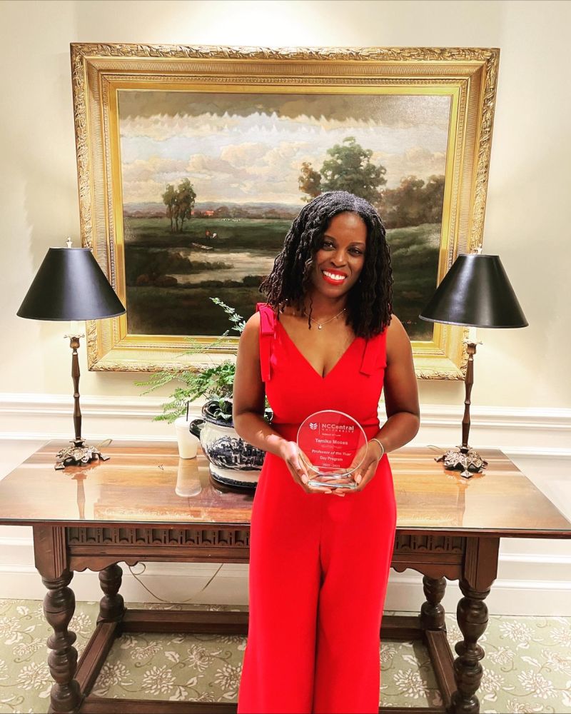 NCCULAW's tweet image. Congratulations to #NCCULaw Professor Tamika Moses (Day Program) and Dean Adrienne L. Meddock (Evening Program) on receiving the Professor of the Year Award! Winners were recognized during the Law Week Banquet.
#LawWeek #FacultyHonors #NCCULawSBA