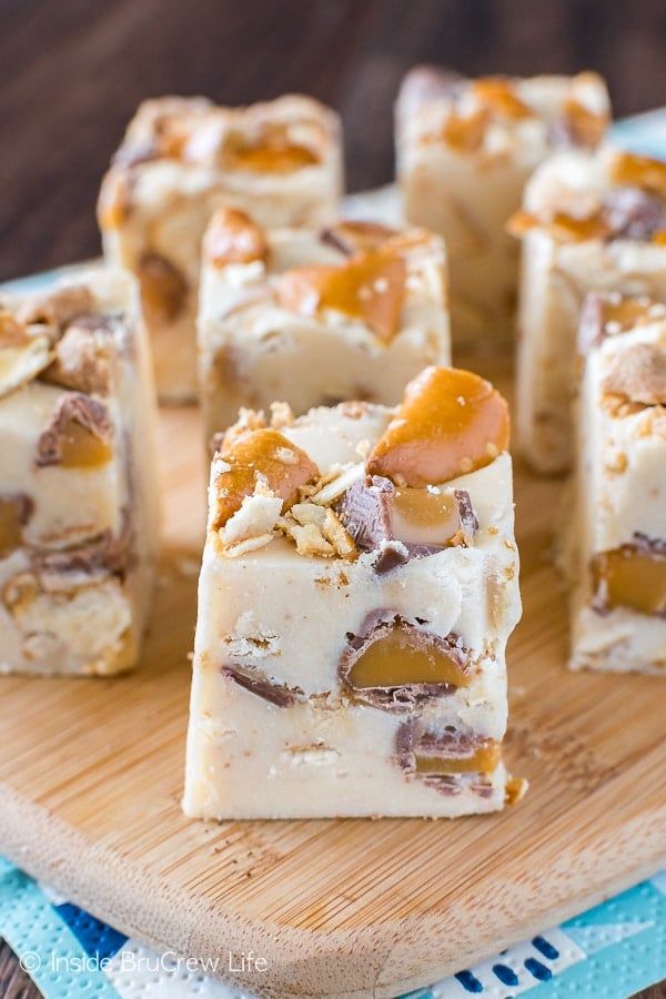If salty and sweet is a combination you love, this Caramel Peanut Butter Pretzel Fudge recipe will be one you'll want to save for later.

insidebrucrewlife.com/caramel-peanut…
