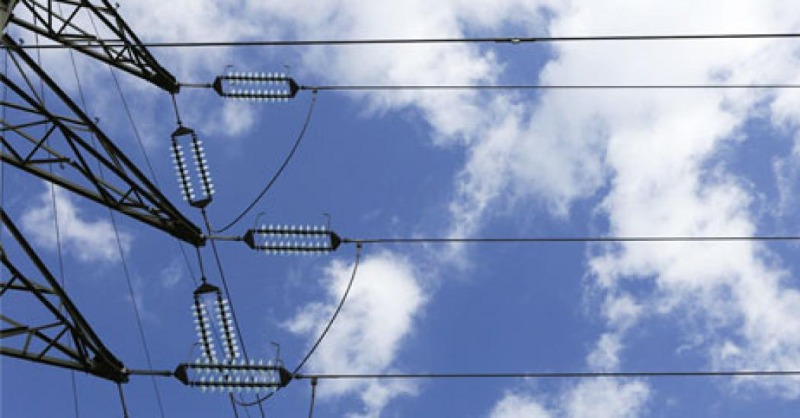 Nos plus grands défis pour viabiliser le secteur de l’électricité en RDC sont : 
- la lutte pour une fourniture continue de l’électricité à nos populations; 
- Une amélioration du service commercial et ce d'après vente.