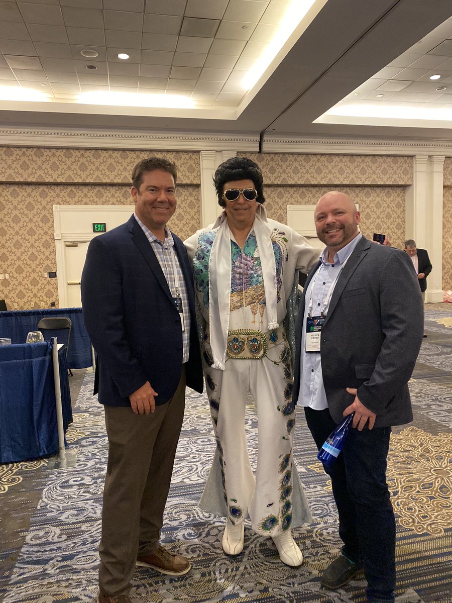 LenderLogix (@lenderlogix) on Twitter photo The man, the myth, the legend… and Robert Wilkes & Elvis (David Farr) 🕺🏻 Great job to all of the other 7-in-7 presenters today! Sorry we ran out of socks 😋 #iykyk
#GRC23 #mortgagetechnology <a href="/Black_KnightInc/">Black Knight</a> <a href="/GreatRiverMBA/">Great River MBA Conference</a> The man, the myth, the legend… and Robert Wilkes & Elvis (David Farr) 🕺🏻 Great job to all of the other 7-in-7 presenters today! Sorry we ran out of socks 😋 #iykyk
#GRC23 #mortgagetechnology <a href="/Black_KnightInc/">Black Knight</a> <a href="/GreatRiverMBA/">Great River MBA Conference</a>