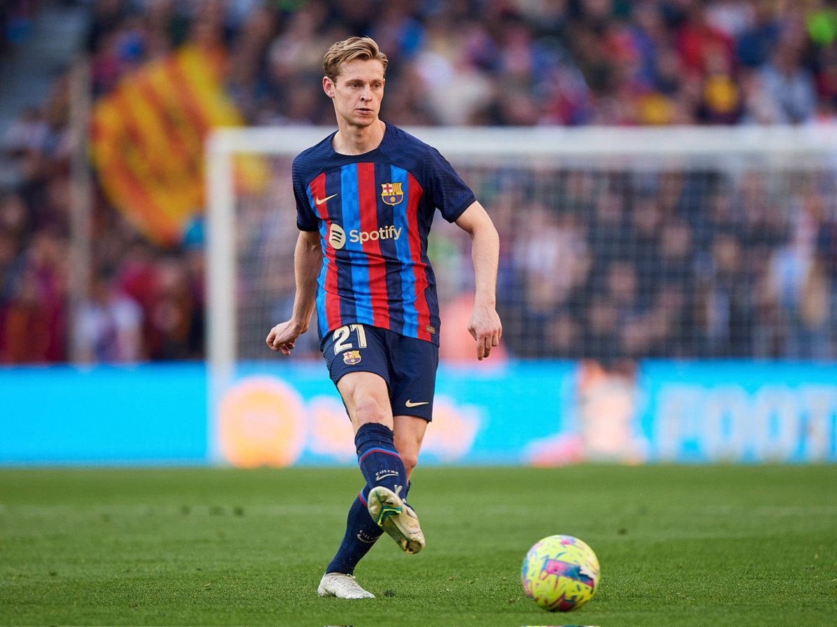 EirenJr's tweet image. Este partido me lo deja bastante claro. Este señor es importantitimo y más necesario de los que muchos creen. Eterno infravalorado Frenkie de Jong.