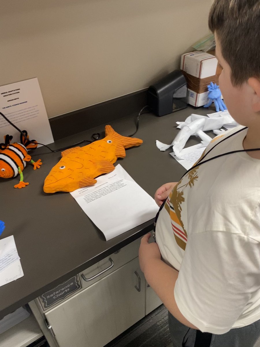 3rd grade got to come and enjoy the Animal Adaptations Gallery today! Happy they got a glimpse into what they will learn in 5th grade science in a couple short years! <a href="/katyisd_ELEMCI/">Katy ISD Elementary Curriculum & Instruction</a> <a href="/MPElemSchool/">Memorial Parkway EL</a>