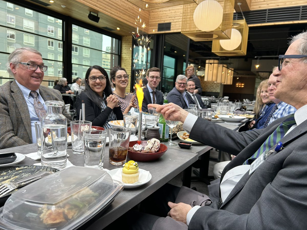 Celebrating the milestone birthdays of two international treasures in lymphoma! Happy birthday Toms (Witzig and Habermann)! And yes, those are “rituximab” cupcakes @MayoCancerCare #MayoLymphoma @GregNowakowski @CaThompsonMD @hampel_p @YucaiWangMD @YiLinMDPhD @jonaspaludo