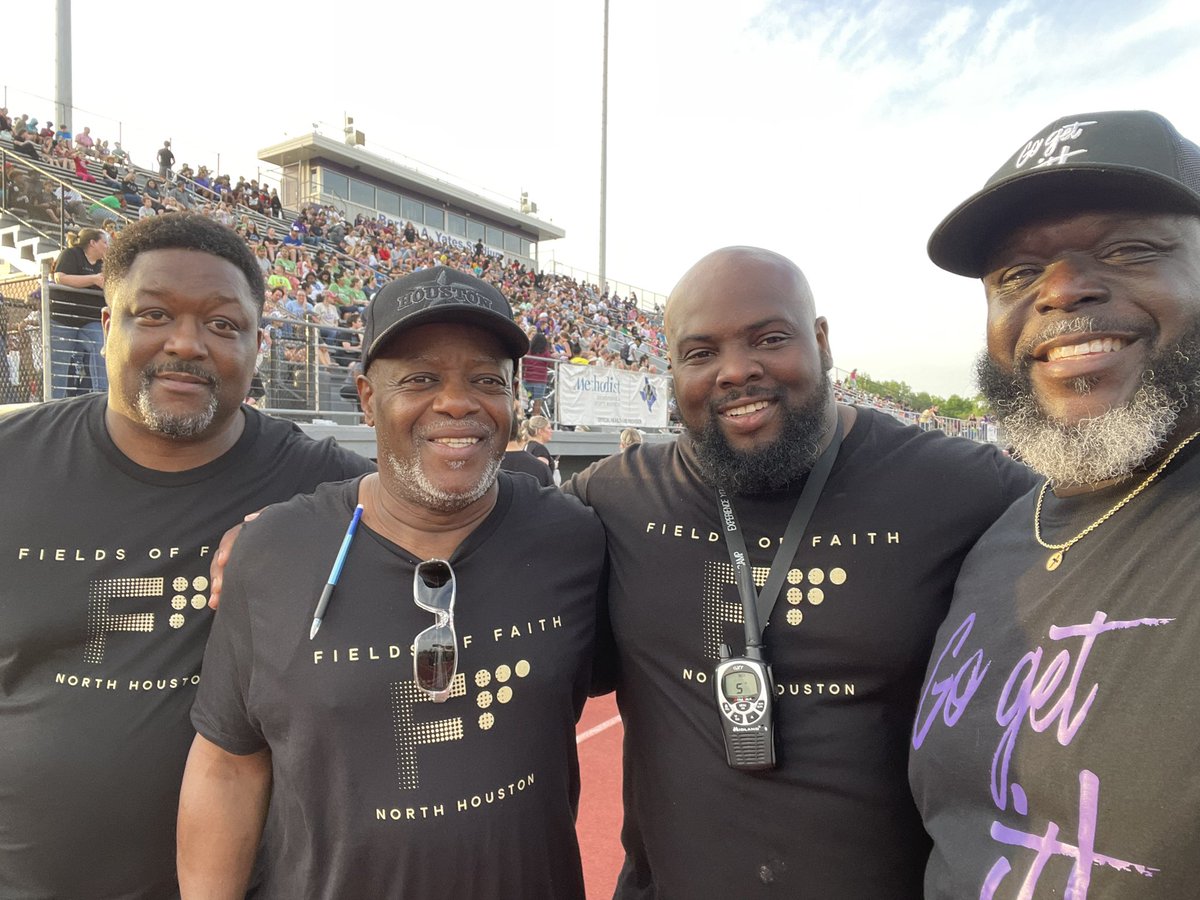ChipBaker19's tweet photo. What a great time at the Willis FCA Fields of Faith! The organizers and community did an amazing job! Was so cool to see! @fcawillis @northhoustonfca

#fieldsoffaith #fca #willis #northhouston #tsc #gogetit https://t.co/OI1Ku5gIJM