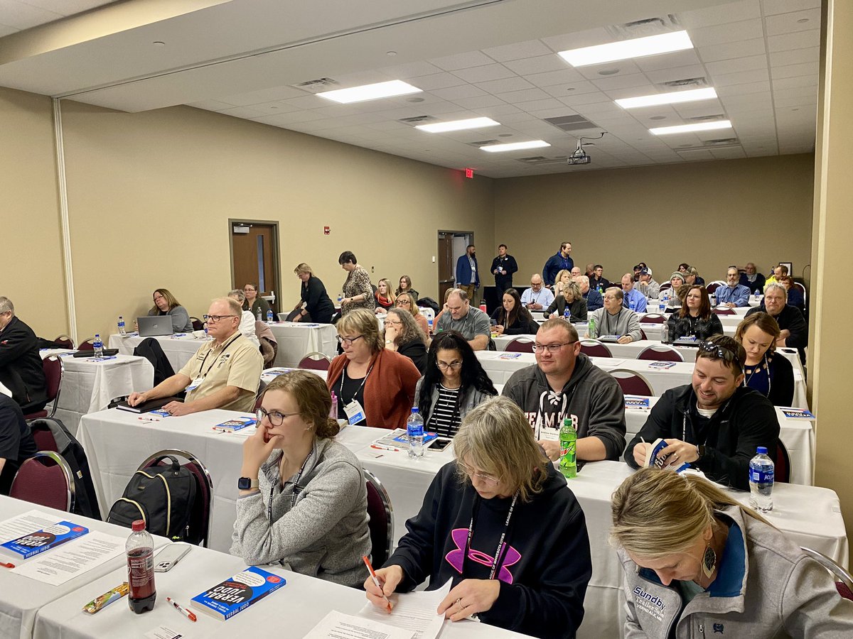 MinnesotaCities's tweet image. How would you react if someone verbally attacked you? It’s a packed house for our Verbal Judo session at Loss Control Workshops in Mankato, where attendees are learning to safely de-escalate confrontation. #MnCities #LMCIT @IncJudo