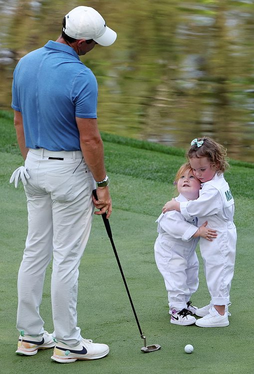 Irish golf
Ivy Lowry and Poppy McIlroy