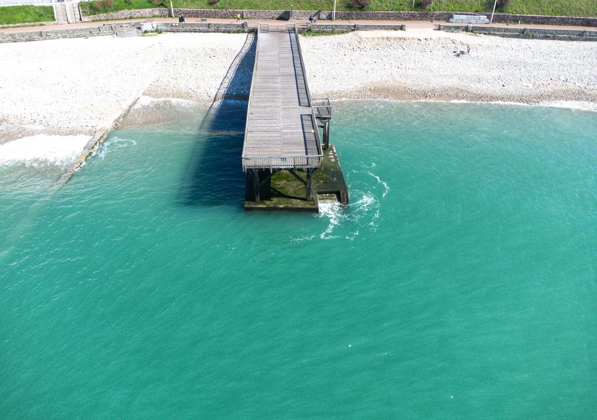 jul76290's tweet image. #ponton #mer #lh #lehavre #lh_lehavre #naturelovers #lhqjm #tourisme #france #normandie #photographie #normandy #printemps #exploremore #bestnature_pics #normandymylove #sunrise #normandy_repost #ocean #beach #plage #beachvibes #photooftheday #travelphotography #landscape