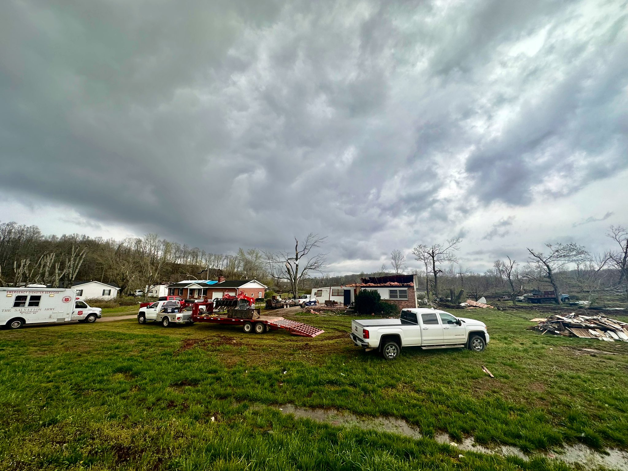 Jen Carfagno on Twitter "RT JMichaelsNews 13 deadly tornadoes in 13