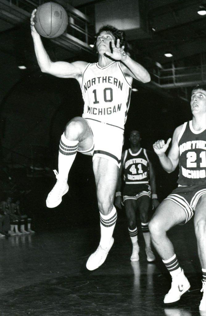 Tom Izzo 
Northern Michigan University, Guard 1973-1977