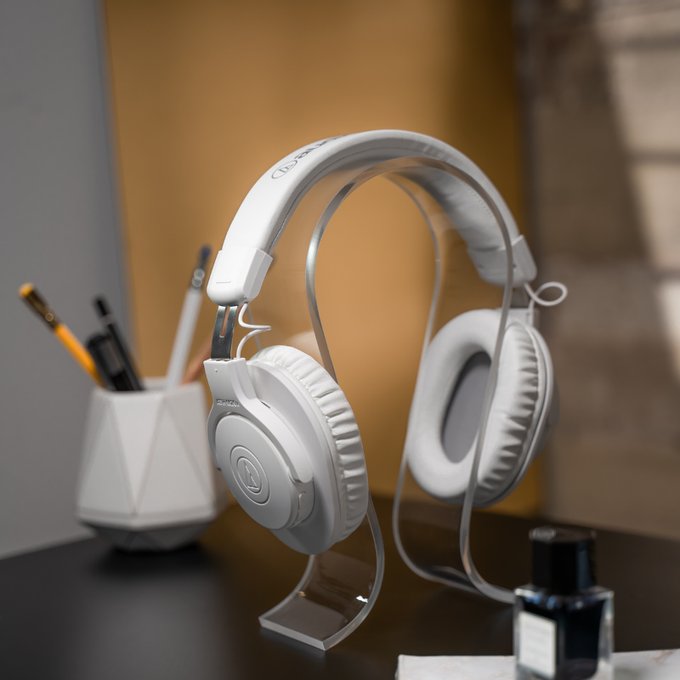 The best Podcasts to make you smart and keep you well informed