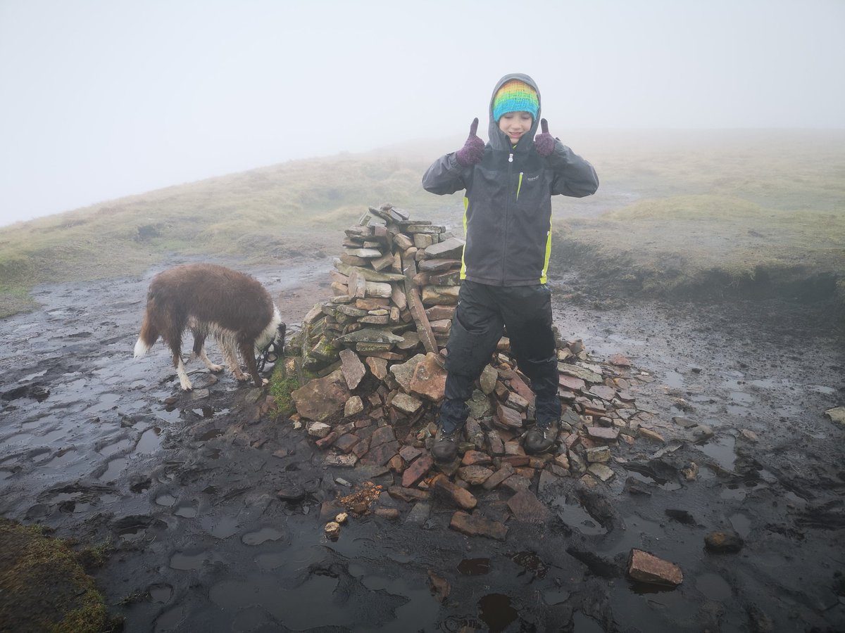 CazAdams3's tweet photo. Jack (9) started his 5th challenge for the @worldlandtrust and @SteveBackshall's #operationocelot today - #100mountainsin50days, bagging 2 mountains in the Brecon Beacons! 💚🌱⛰️🌎
https://t.co/9zdqrQITMb
@GlosLiveOnline @GloucesterCity  @BreconBeaconsNP @WalesOnline @visitwales https://t.co/GbbXZ5Isa1