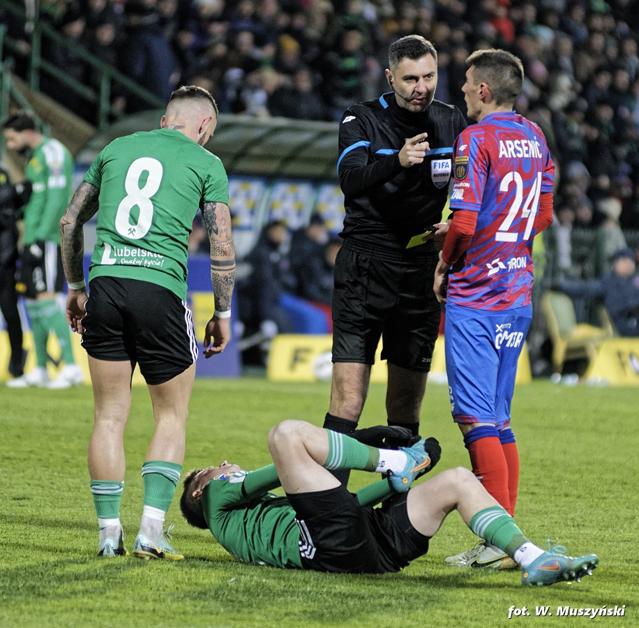 witek58's tweet photo. 5 kwietnia 2023 R.
Górnik Łęczna – Raków Częstochowa 0:1 (0:0)
Bramka: Nowak (47).
fot. Witold Muszyński
więcej zdjęć: 
https://t.co/uk4Rio01P5 https://t.co/qsn1UXpuro