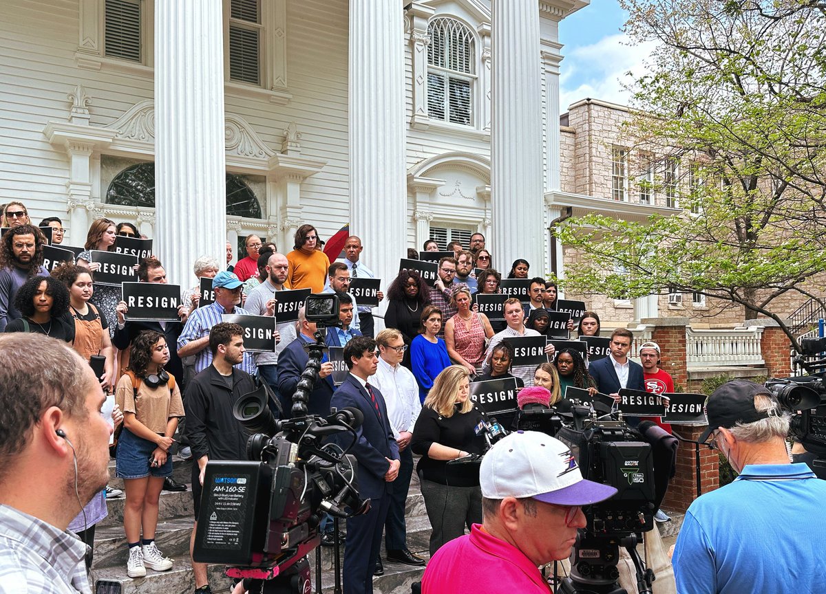NCDemParty's tweet image. Thank you to everyone who came out today to stand behind Chair @abreezeclayton at our press conference holding Rep. Tricia Cotham accountable for deceiving HD-112 voters by running as a Democrat and then switching her party affiliation once in office to Republican.