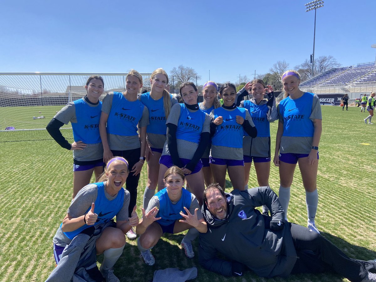 Big win for Team Blue today at training. Heard the keeper was 🔥🔥🔥 #threepoints