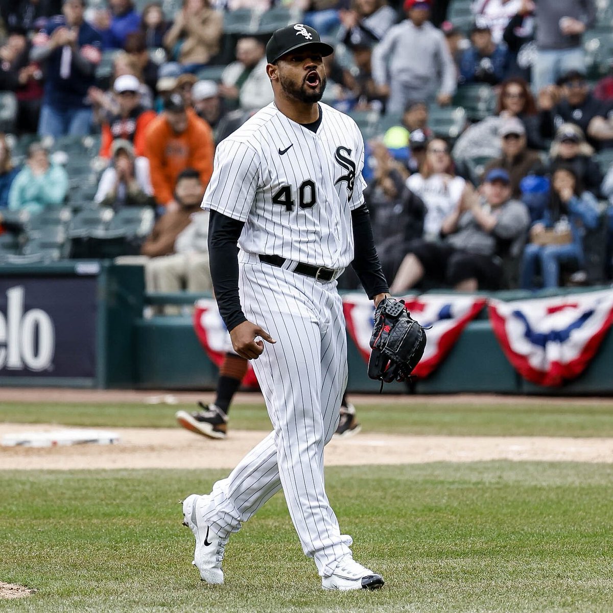 whitesox's tweet photo. 😤 https://t.co/5qwmD7we3S