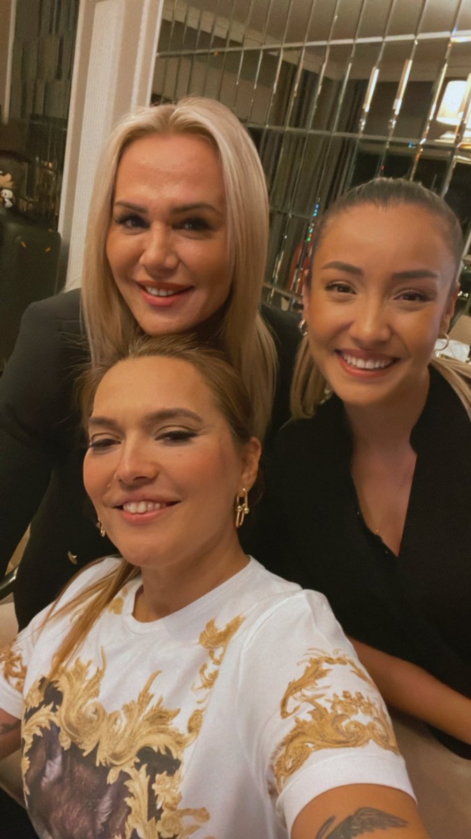 DemetAkalin's tweet photo. Canlar❤️❤️ https://t.co/w5apbZPBlQ