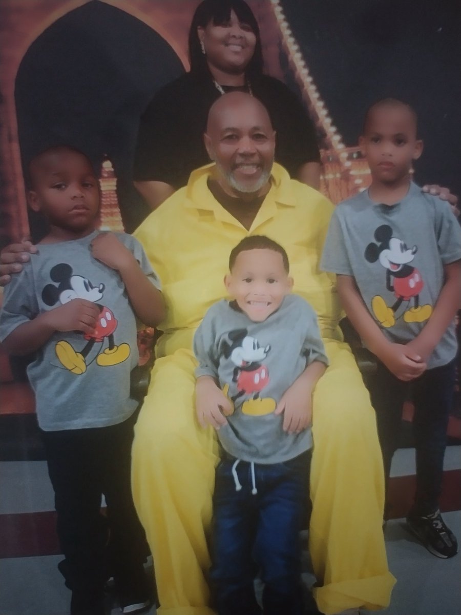 Dear Federal Judicial System,

You took a son, brother,  UNCLE, FRIEND, LOVER, MENTOR, Husband, giver, and more away from his LOVEdones . It's been about 29 years since my uncle was sentenced to #LIFENOPAROLE for #conspiracy to sale drugs.  #freewillie #prisonreform #fbop