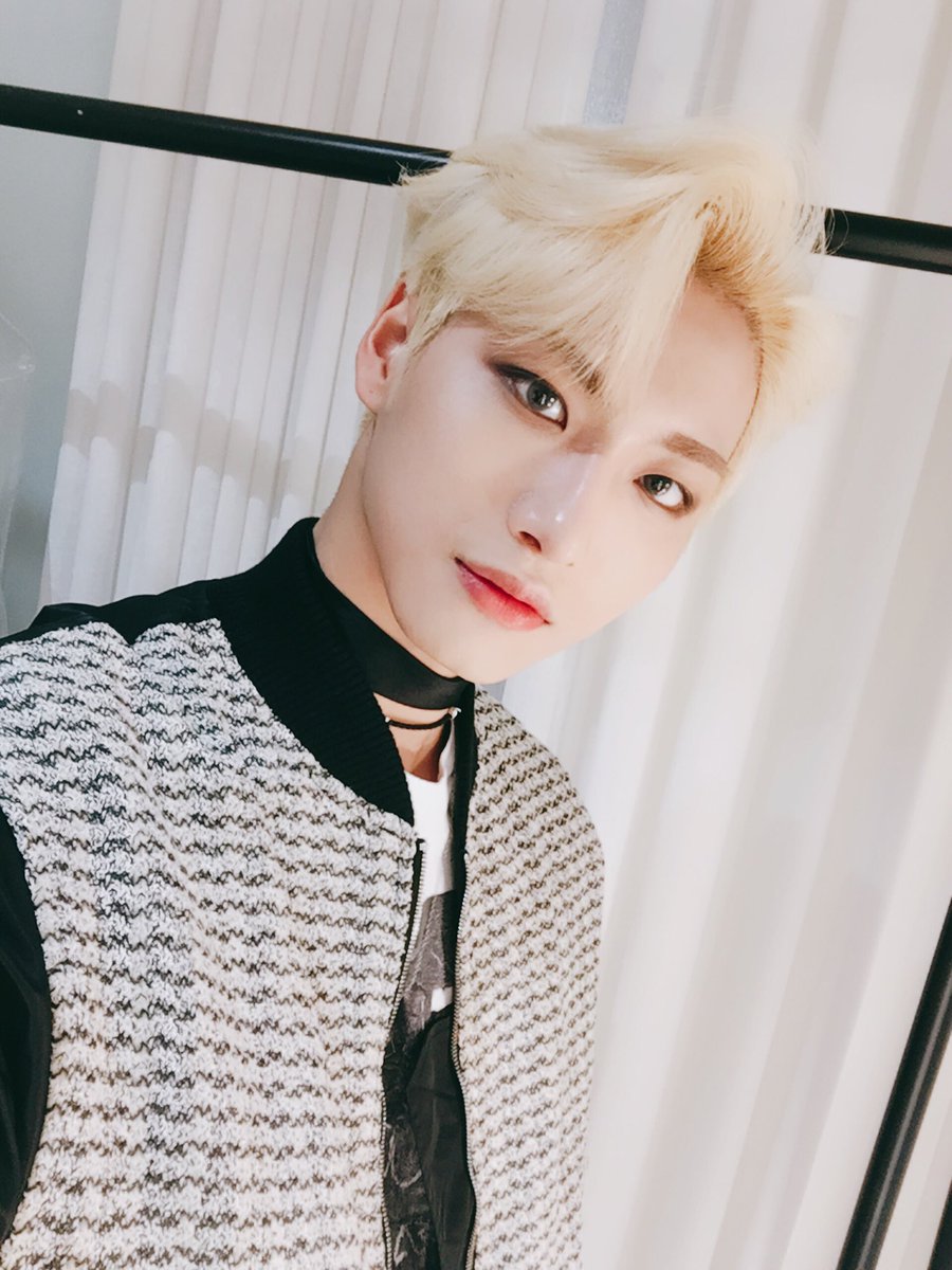 shwarchives's tweet photo. 190121 | #성화 #seonghwa #ateez https://t.co/akrI2HdvBo