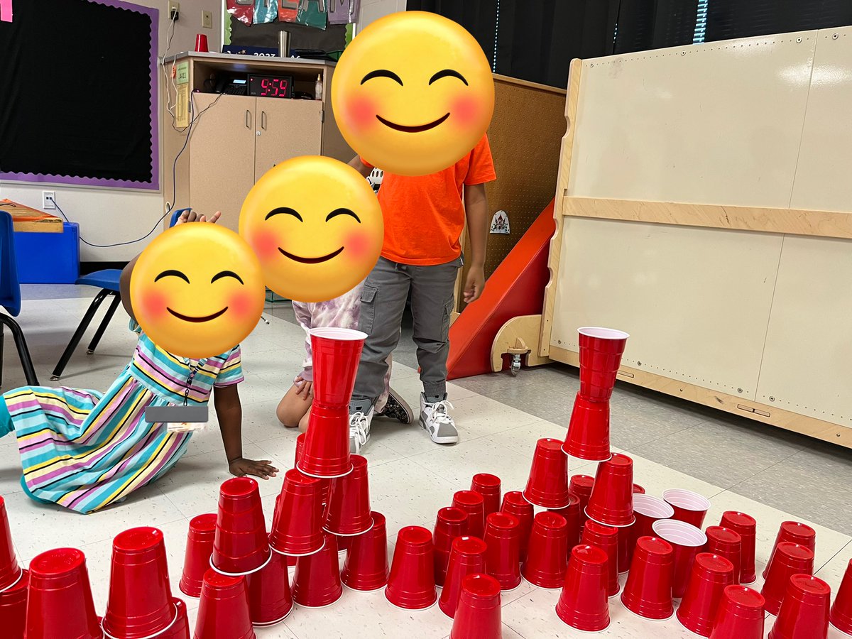 Mrs_Bridges_'s tweet photo. We practiced #WorkTogetherWednesday by cup stacking with friends! #LISDpk #WOYC23 https://t.co/5LjHahf3eq